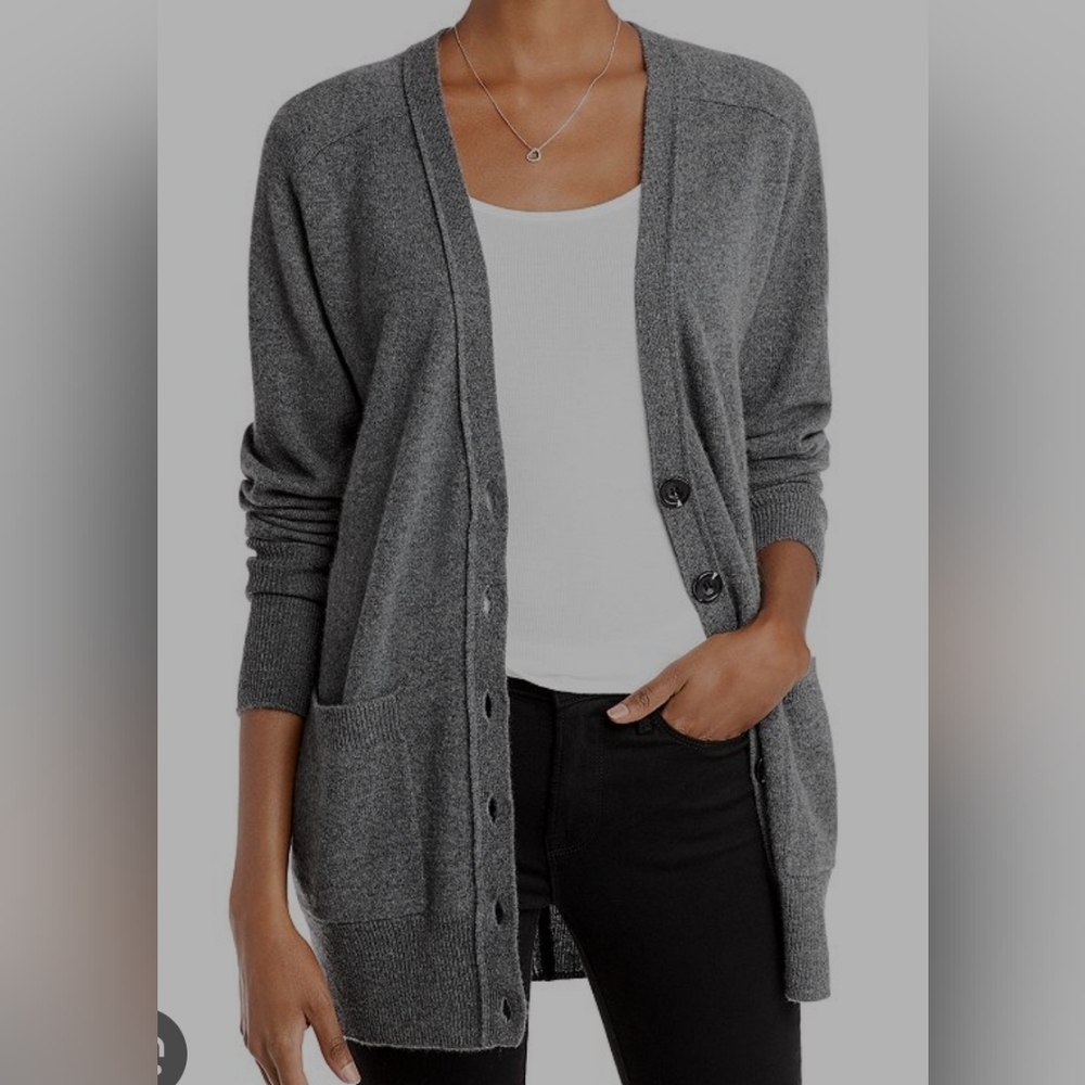 Aqua Cashmere Oversized Cashmere Heather Gray Button Front Cardigan Size Small